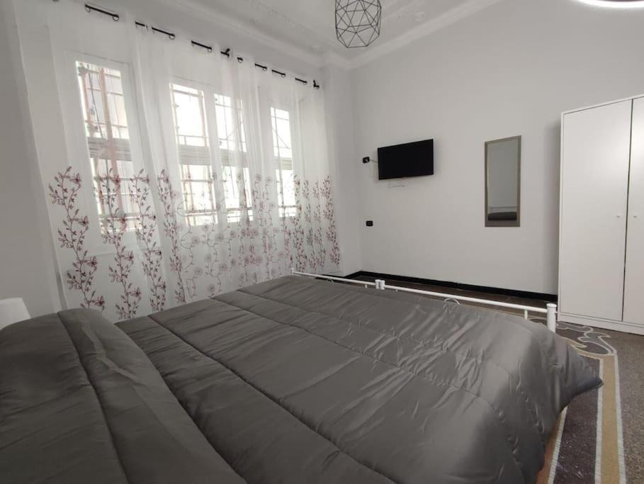 Benny Appartamento 3 Camere Da Letto Ad Uso Esclusivo Genova Aeroporto Ngoại thất bức ảnh